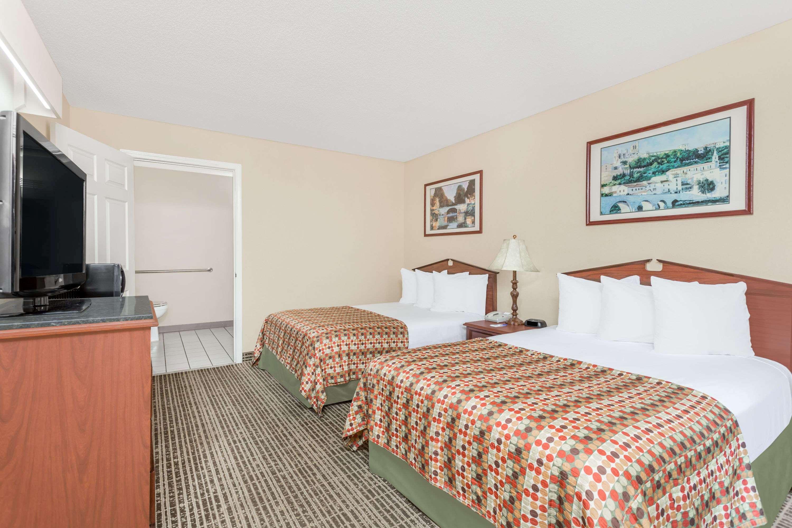 Baymont By Wyndham Anderson Clemson Hotell Exteriör bild