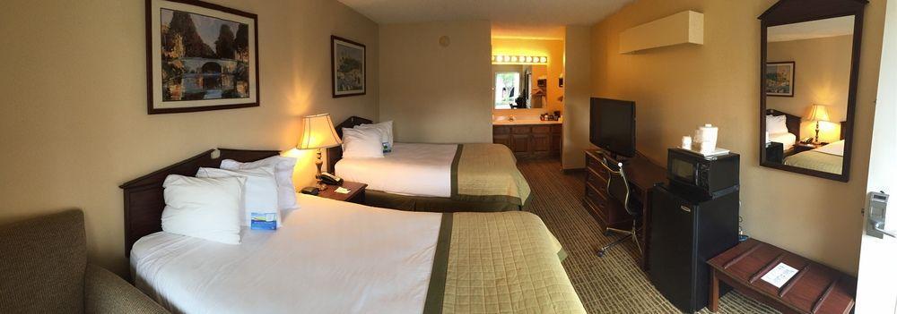 Baymont By Wyndham Anderson Clemson Hotell Exteriör bild